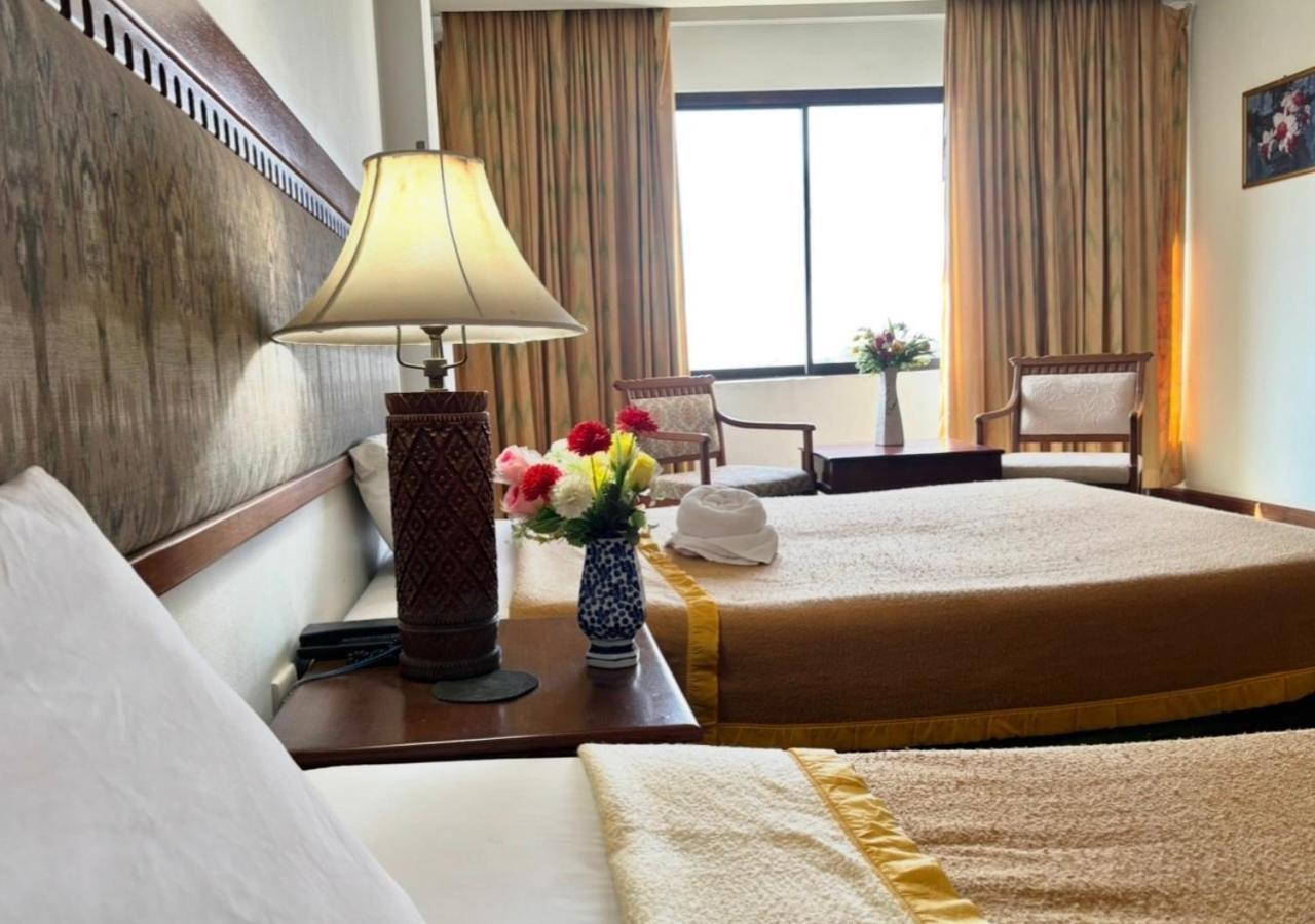 Royal Mekong Riverside Hotel Nong Khai Exterior photo